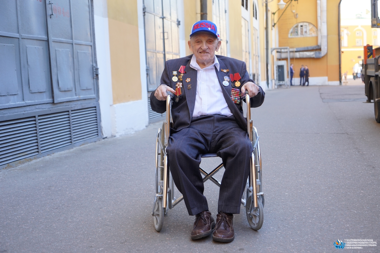 Фонд Им.В.Н.Бучина с ветеранами посетил парад великой победы